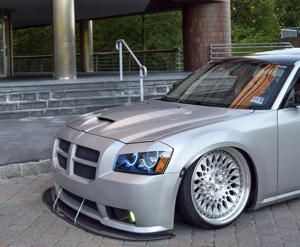 2005-2007 Dodge Magnum RGBW Flow Series LED Halo Headlights - Image 13
