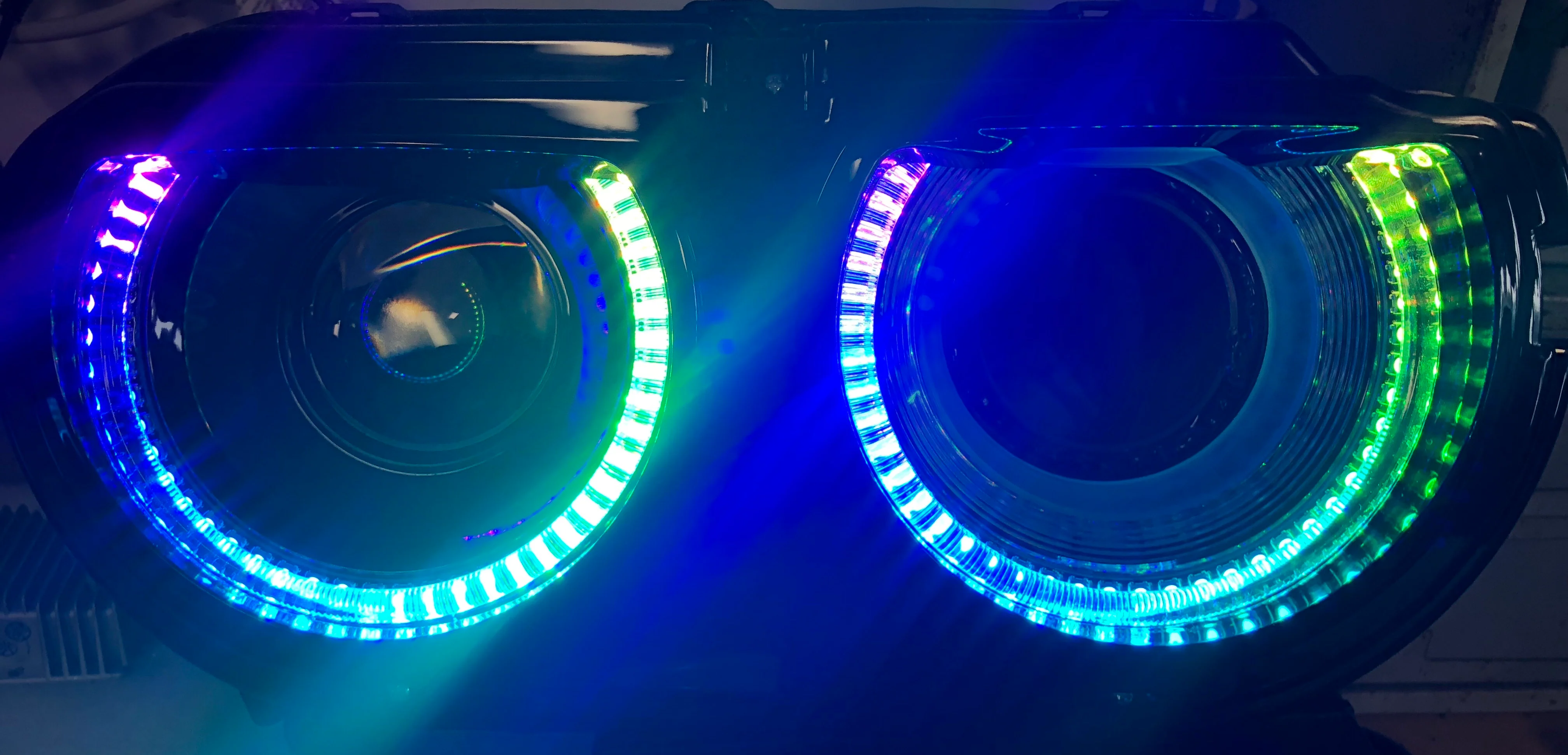 2008-2014 Dodge Challenger RGBW Color-Chasing LED Halo DRL Projector Headlights - 2015+ Style Design - Image 3
