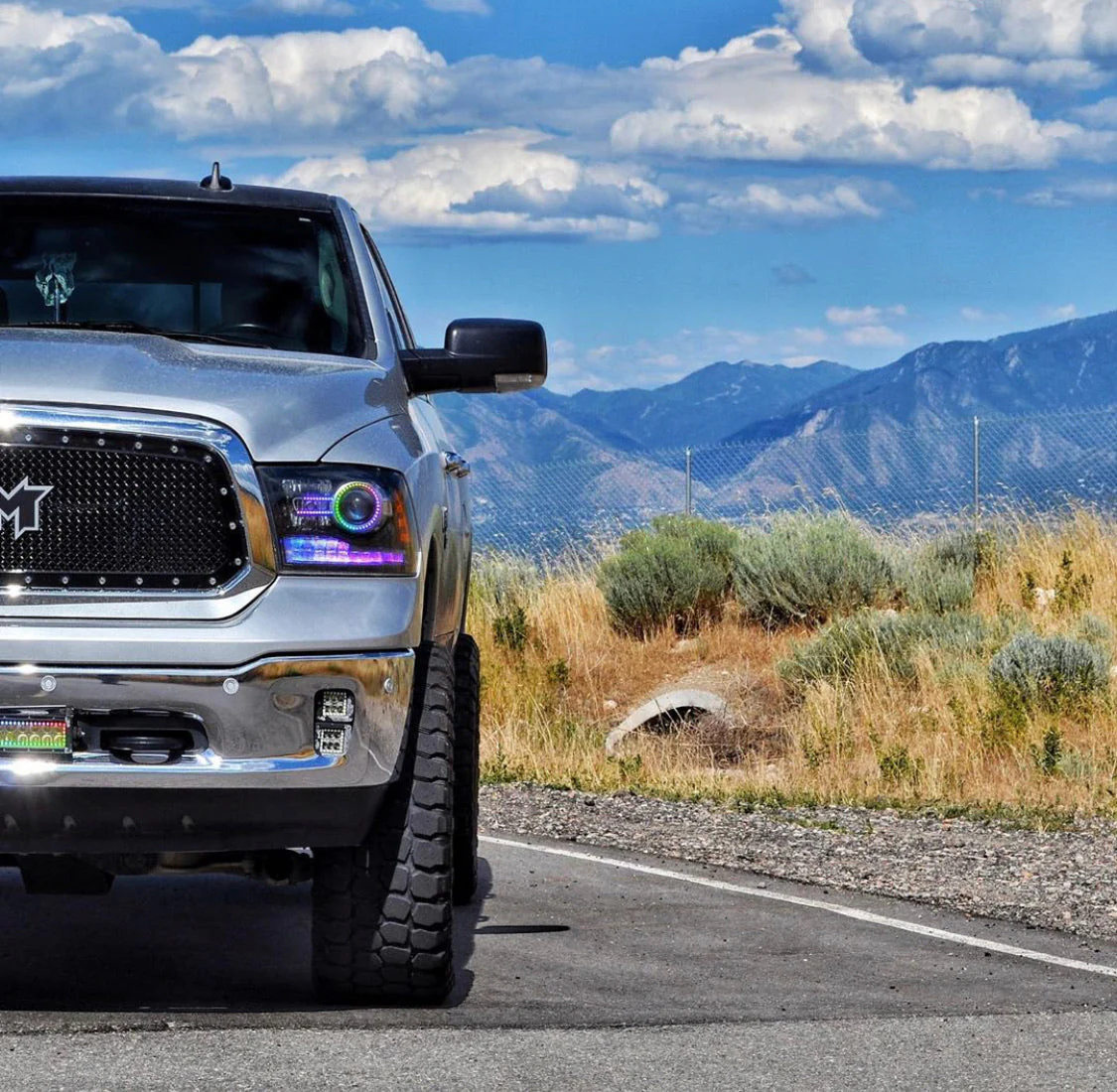 2009-2018 Dodge Ram 1500 HD RGBW Flow Series LED Halo DRL Headlights - Image 3