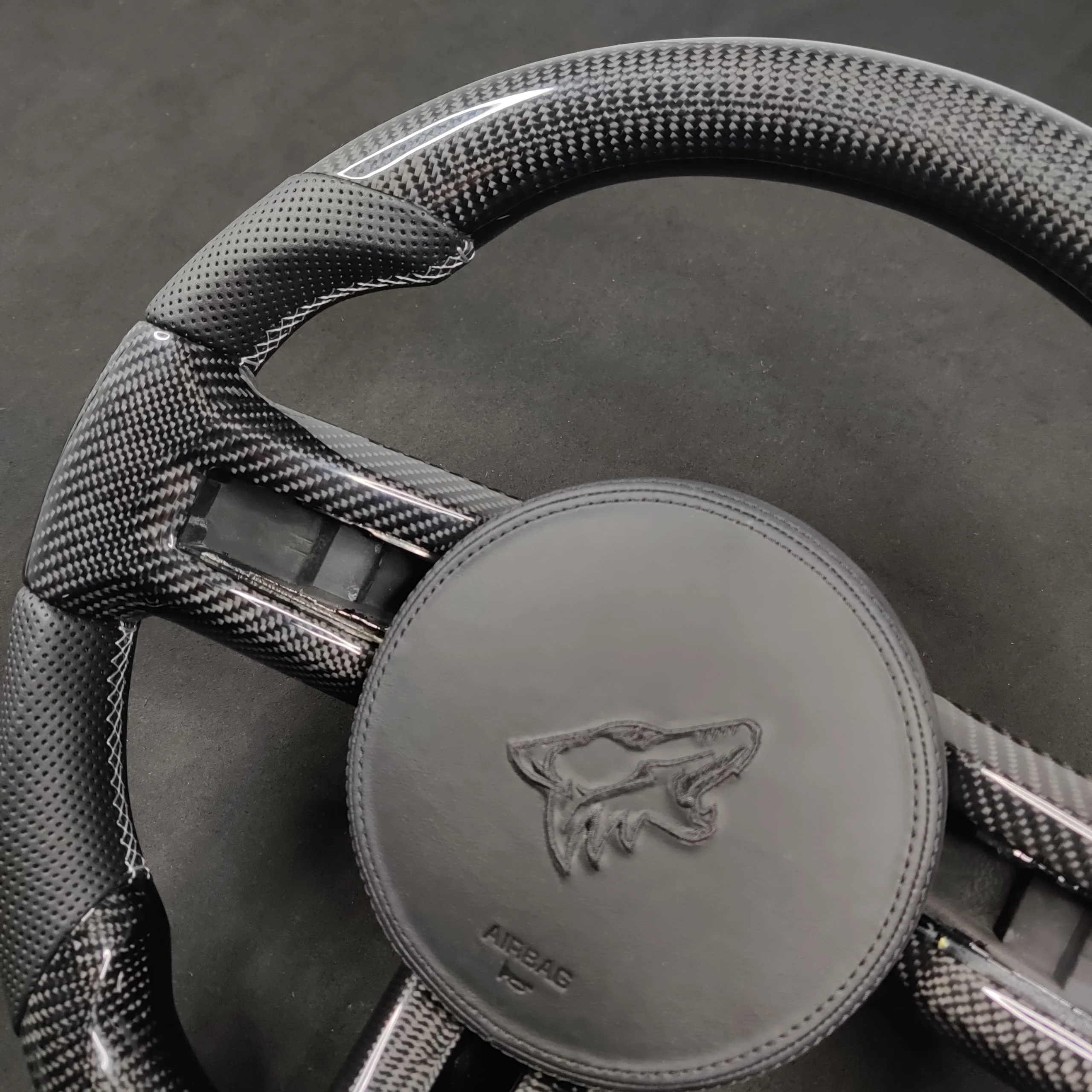 2005-2014 Ford Mustang Carbon Fiber Steering Wheel - Image 21