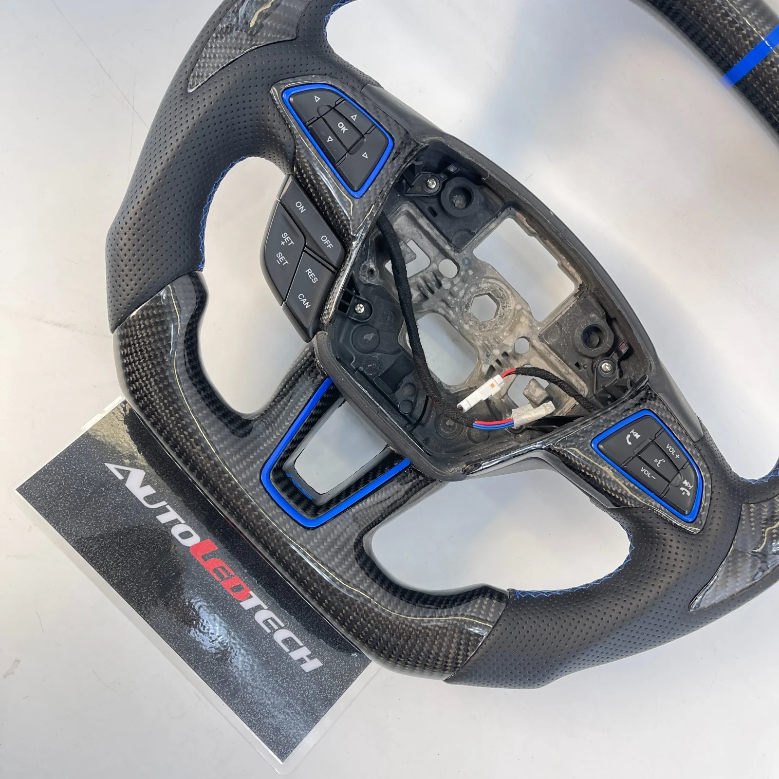2013-2019 Ford Taurus Carbon Fiber Steering Wheel w/ LED Display - Image 19