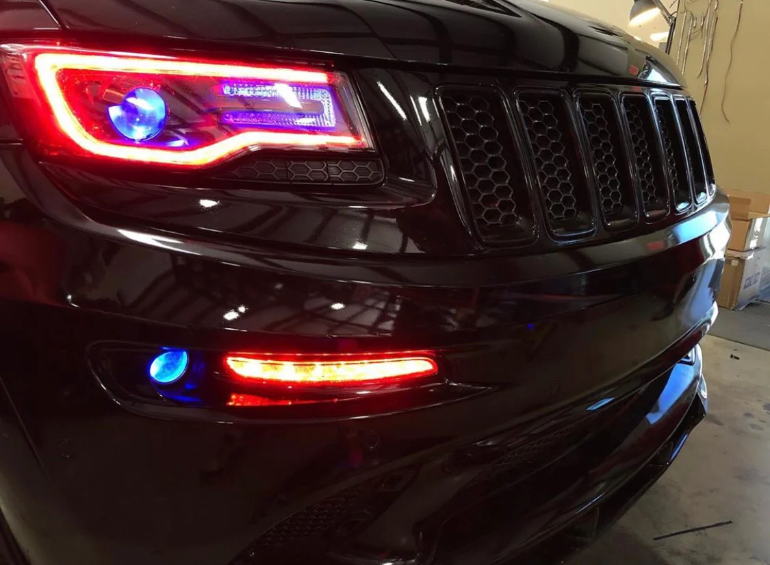 2014-2022 Jeep Grand Cherokee WK2 RGBW Flow Series LED DRL Boards - Image 10