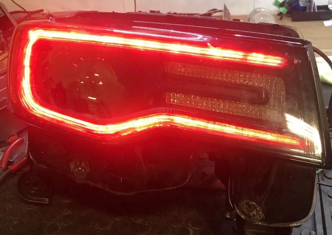 2014-2022 Jeep Grand Cherokee WK2 RGBW Flow Series LED DRL Boards - Image 13