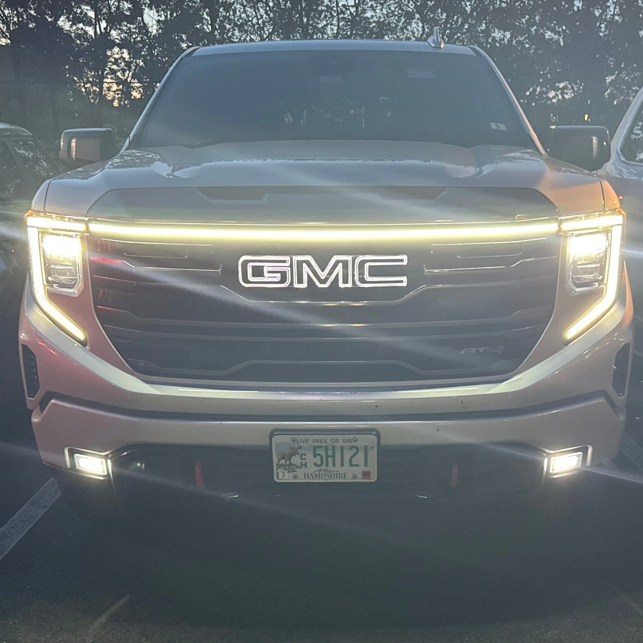 2022-2026+ GMC Sierra 1500 LED Grill Accent Light Bar Kit - Image 6