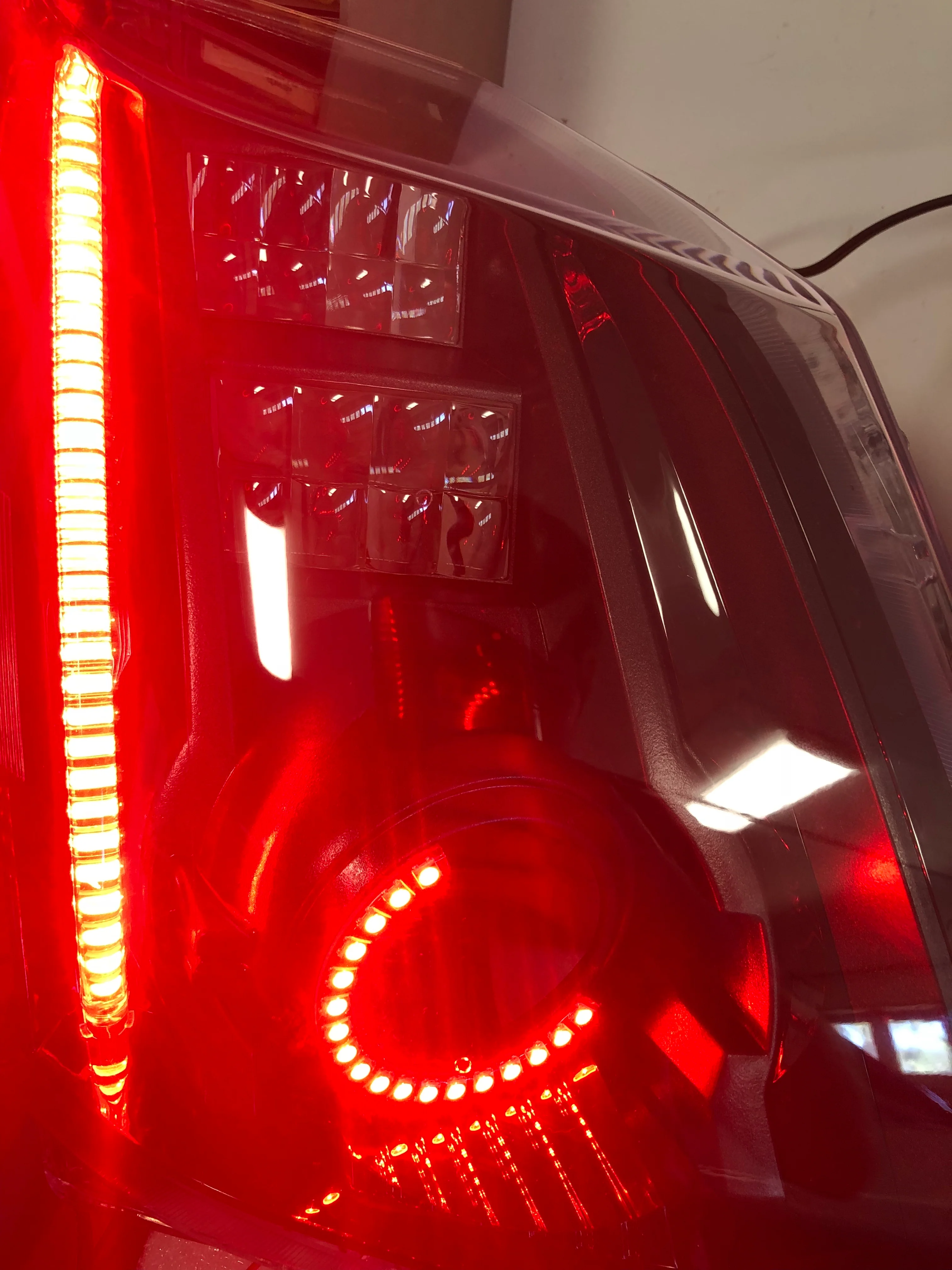 2008-2015 Cadillac CTS CTS-V RGBW Flow Series LED Halo DRL Kit - Image 7