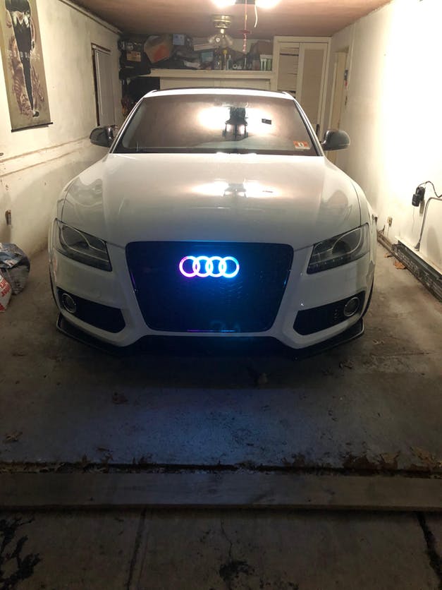 Illuminated Audi RGBW Flow Series LED Emblem Grill Badge - Image 31