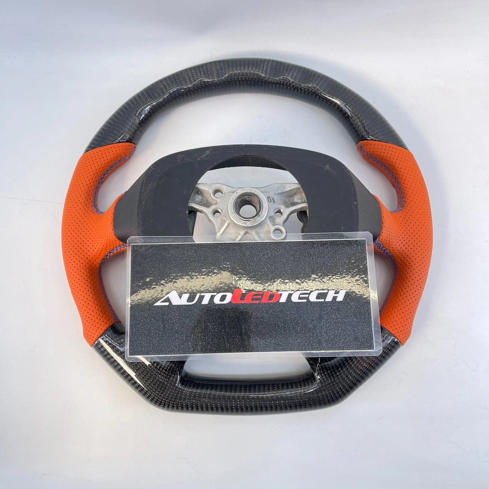 Mosler MT900 Custom Carbon Fiber Steering Wheel - Image 6