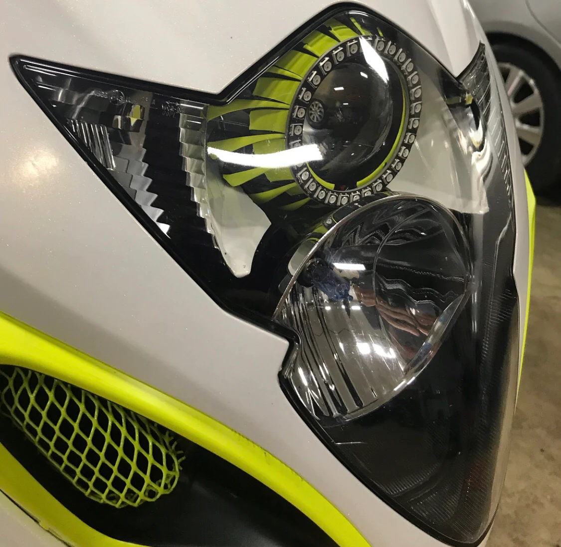 WATERPROOF 55mm-180mm Flow Series RGBW LED Halos - Image 15
